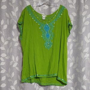 Krista lee Green Embroidered Women's Top size M